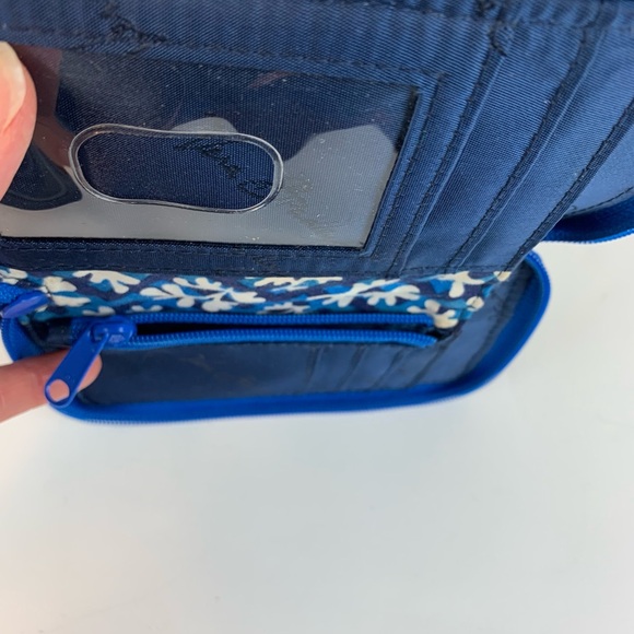 Vera Bradley Blue Lagoon small wristlet wallet - Picture 7 of 12